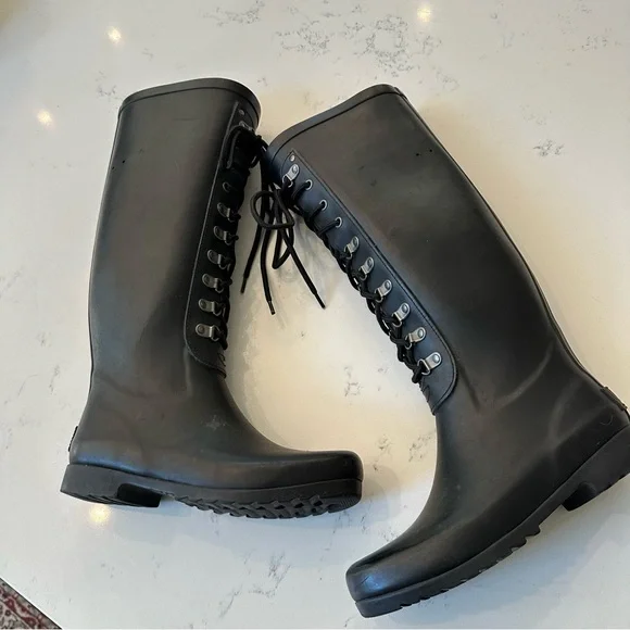 Ugg Madelynn Lace Up Rubber Rain Boots size 5 - Picture 2 of 10